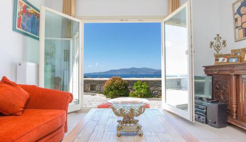 Villa with Sea View