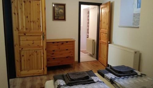 Family Apartment with Private Bathroom and Kitchen