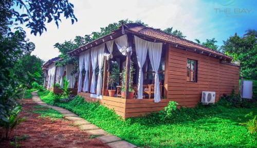 Cottage with River View