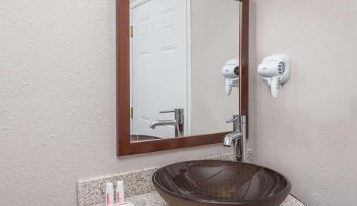 Double Room with Two Double Beds - Non-Smoking