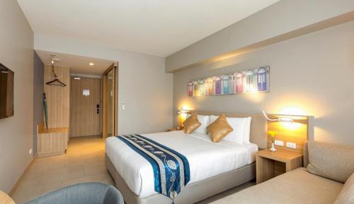 Deluxe King Room