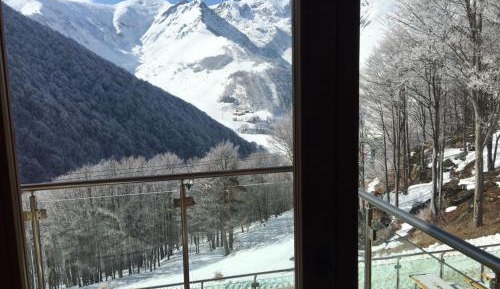King Room with Mountain View