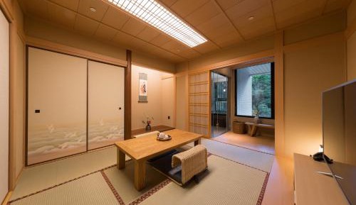 Tatami Double Room