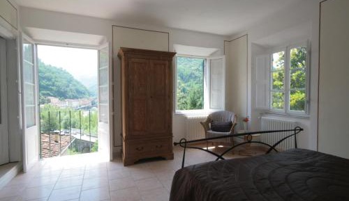 Double or Twin Room with River View
