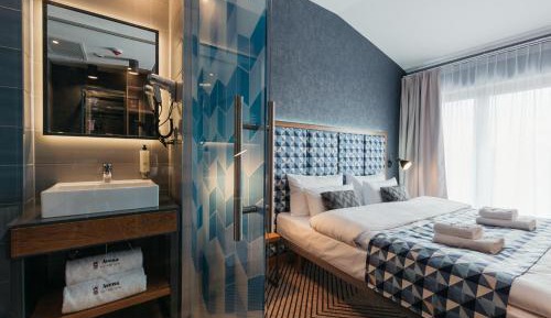 Comfort Double or Twin Room with Balcony