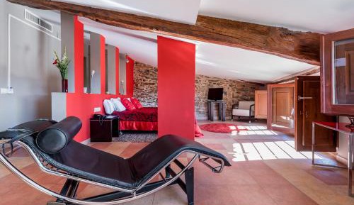 Suite with Vineyard and Park Natural view