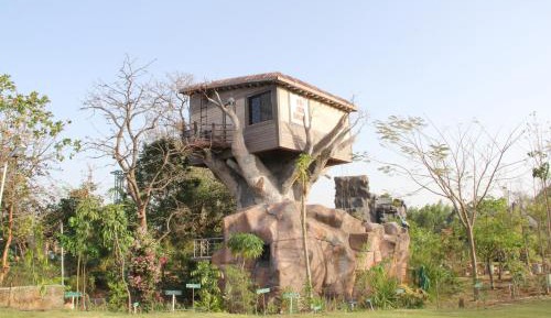 Tree House