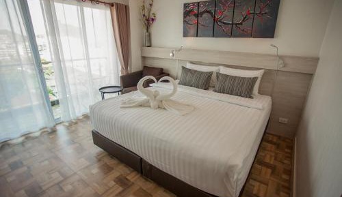 Deluxe Double or Twin Room with Sea View