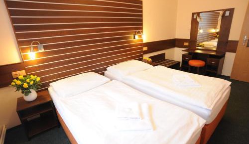 One-Bedroom Suite
