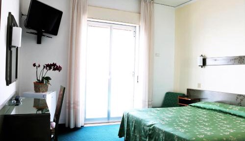 Double or Twin Room with Balcony and Sea View