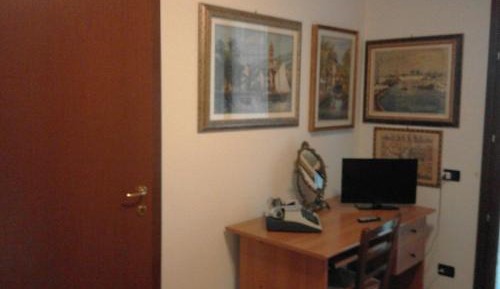 Twin Room with Shared Bathroom