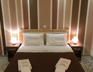 Superior One Bedroom Apartment