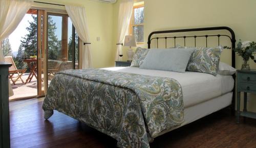 One Bedroom Suite 