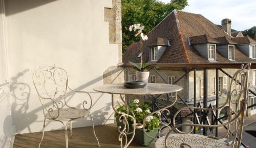 King Suite with Balcony