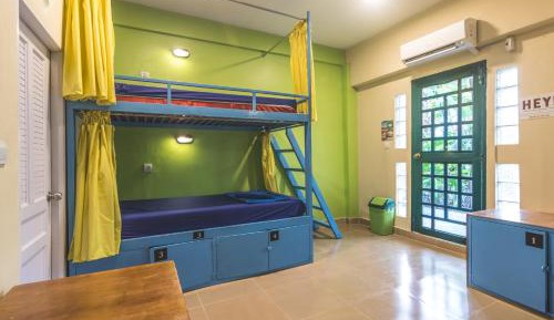 Bed in 4-Bed Mixed Dormitory Room