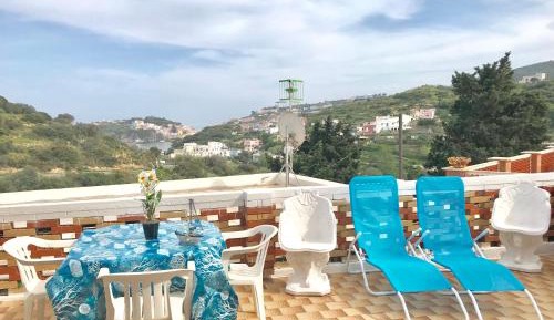 Studio Apartment with Sea View