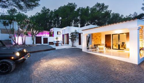 Superior Villa