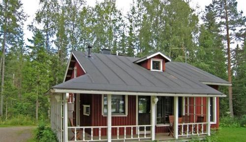 Two-Bedroom Cottage with Sauna