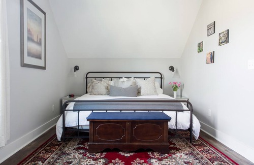 West Ashley House | The Indigo Cottage