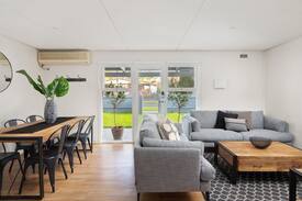 Cowes House | Beach Walk Cottage