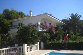 Calafat Villa | Moderno chalet para 12personas en Calafat
