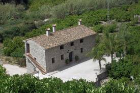 Callosa d' En Sarria Apartment | Country house 2 in the mountains