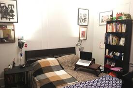 Hudson Heights Apartment | 1 Bedroom Musicians friendly apartment in WAHI