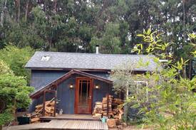 Inglenook House | Family Adventure Retreat: House & Cottage