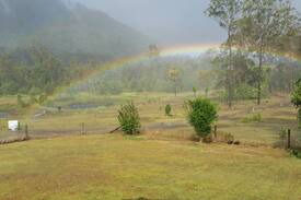 Miriam Vale House | Mugul Mountain Retreat