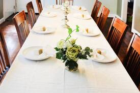 Hadley - Washington House | 3200 sqft, 2 miles to broadway