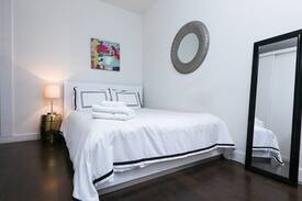 Financial District Apartment | Bright and cozy 2 BR in Financial District