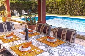Marchena Cabin | Casa rural entre Sevilla y Málaga. Piscina privada