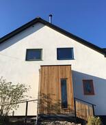Shaldon House | Artist's contemporary home with stunning view
