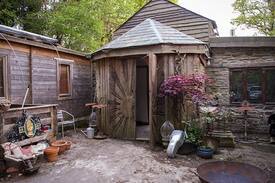Hallatrow House | Rockaway Park - twin room in eco veggie home