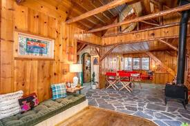 Pine Cove Cabin | Timber Falls - Stunning Cabin in Pine Cove
