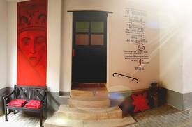 Naumburg Apartment | Jennys- Ferienwohnung / Stadtrandidylle