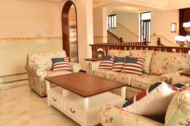 Dianbai District Villa | 浪漫海岸+放鸡岛+田园风光欧式别墅大床套房