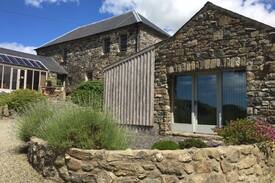 Fishguard Cabin | Lavender Cottage near Fishguard, Pembrokeshire