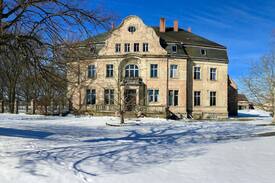 Teutschenthal Villa | Gästezimmer in herrschaftlichem Ambiente !