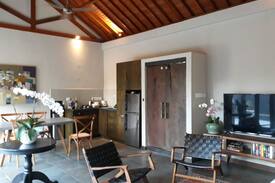 Penestanan Villa | Badra House "GARDENIA "1 Bed room.