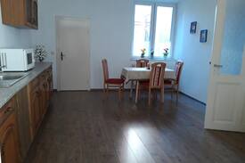 Gnoien Apartment | Große gemütliche Ferienwohnung in Gnoien