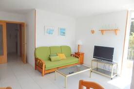 Tamariu Apartment | 8158 - Luminoso Apartamento con jardín y piscina