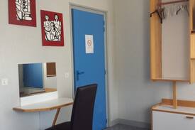 Saillat-sur-Vienne Apartment | CHAMBRE 2 PERS avec Salle d'eau