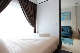 Singapore River Apartment | Tasteful & Cozy 1BR Apartment in Tiong Bahru