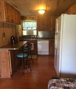 Mineola Cabin | Lake Holbrook Cabin 1