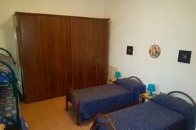 Linosa House | Casa Ilenia in paese
