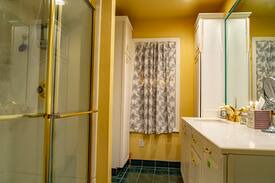 Hamburg House | Hamburg House --- "Snow Day!" Room