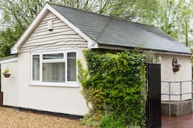 Stretton-On-Dunsmore House | Self Contained Lodge Nr Coventry/Rugby/Leamington