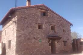 Horna House | El nacimiento del río Henares