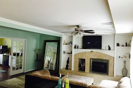 Morrisville House | Perfect family getaway in Bucks county with pool